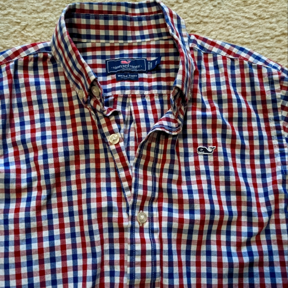 Vineyard Vines button up size 7